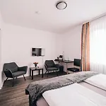 International Am Theater 3*