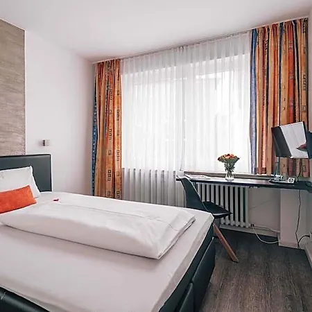 International Am Theater Отель 3*